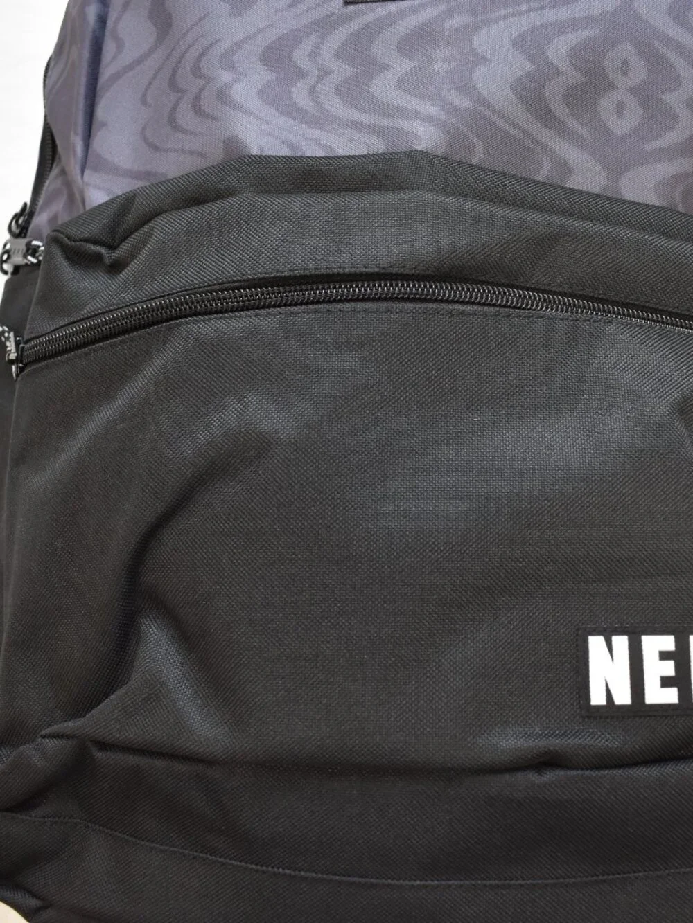 Neff Daily Adult School Black & Gray Backpack With Padded Laptop Sleeve New